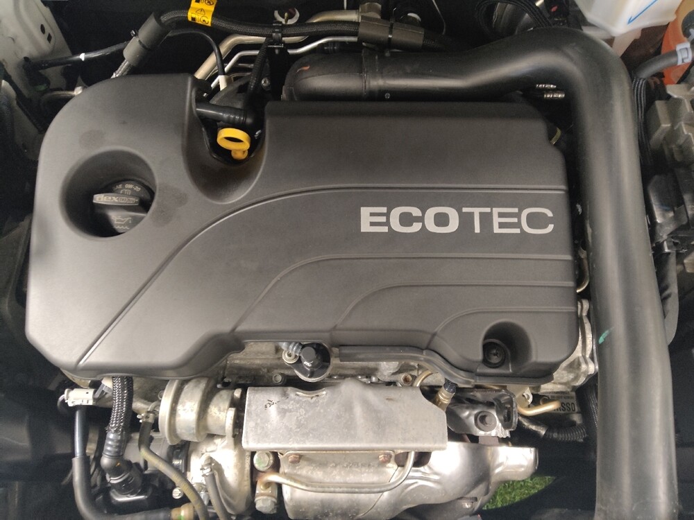 2021 Chevrolet Equinox in Birmingham, AL 35215 - 18133582 30