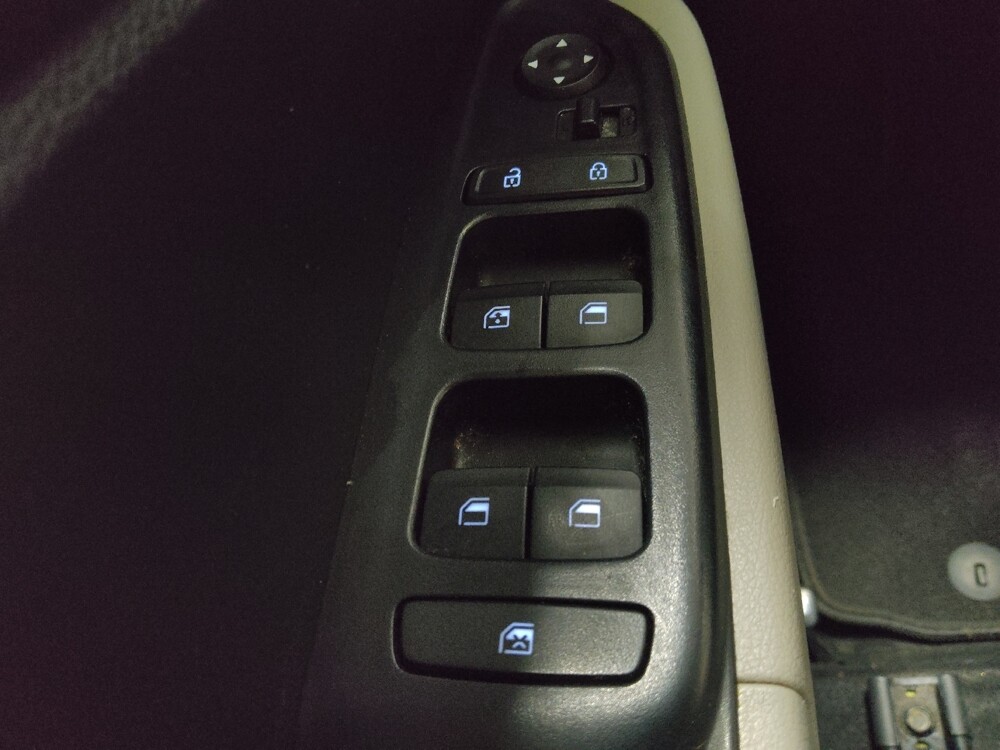 2022 Hyundai Venue in Duluth, GA 30096 - 18133583 27