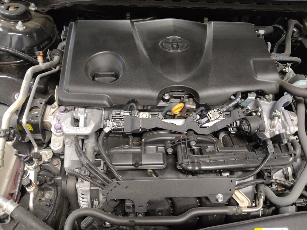 2021 Toyota Camry in Plano, TX 75074 - 18133585 30