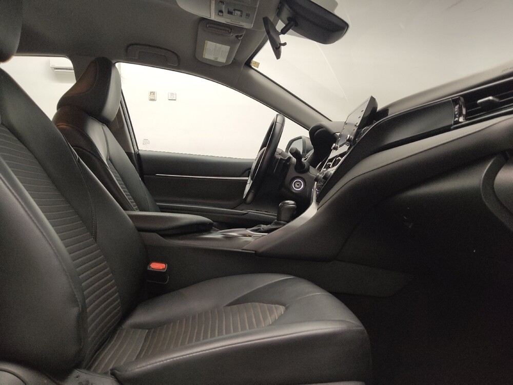 2021 Toyota Camry in Plano, TX 75074 - 18133585 21