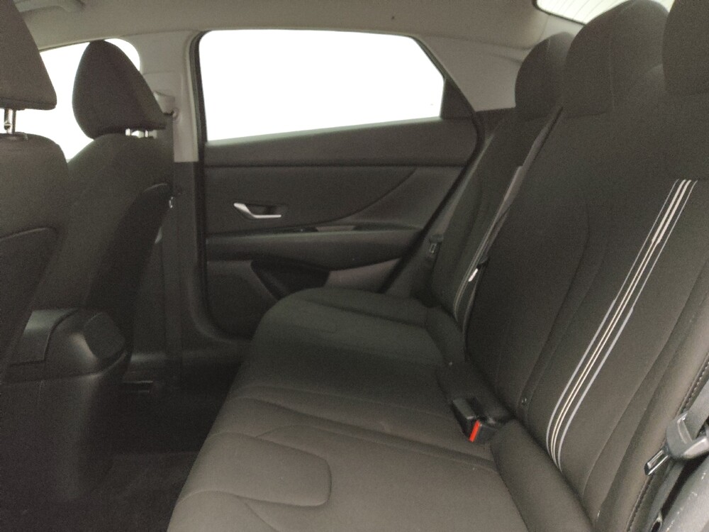 2023 Hyundai Elantra in Lewisville, TX 75067 - 18133586 18