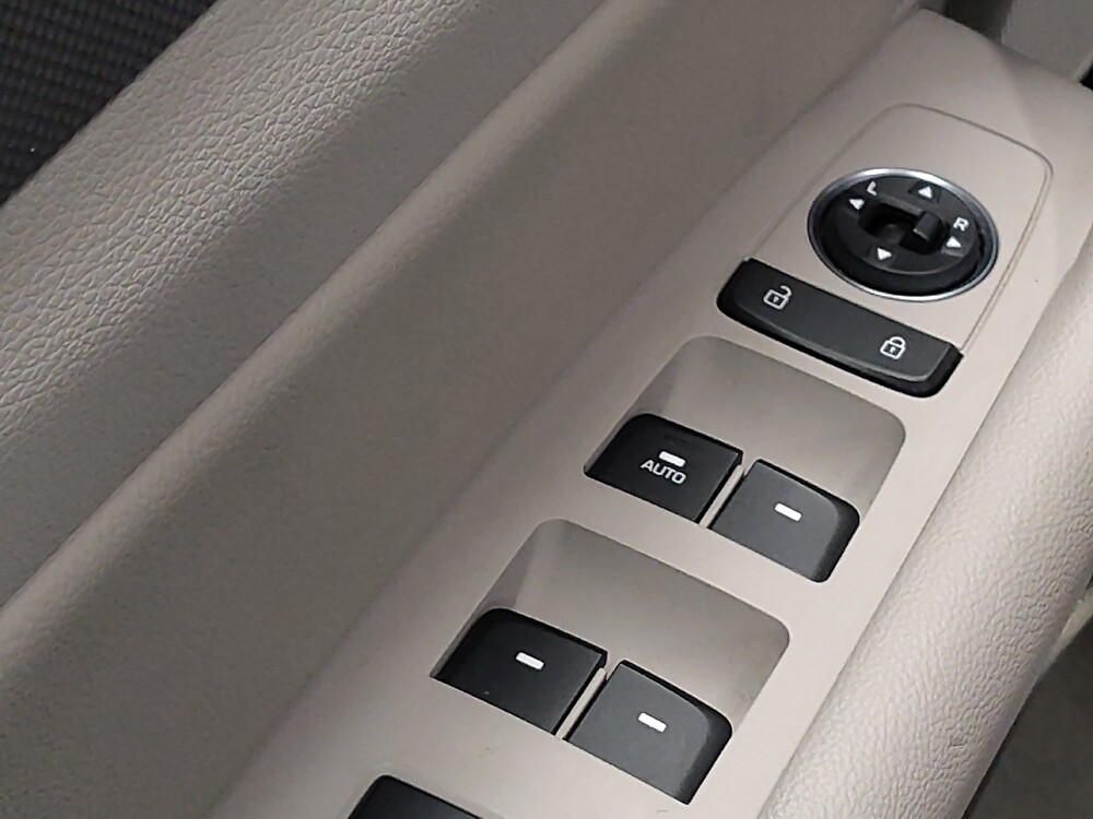 2016 Hyundai Sonata in Tulsa, OK 74145 - 18133590 33