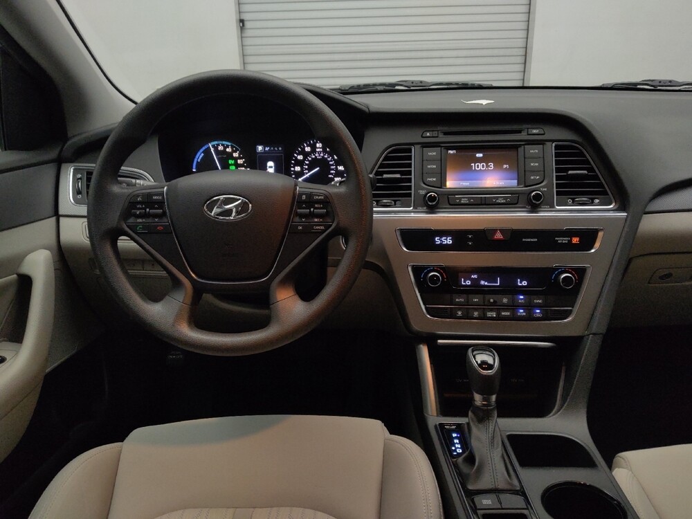 2016 Hyundai Sonata in Tulsa, OK 74145 - 18133590 22
