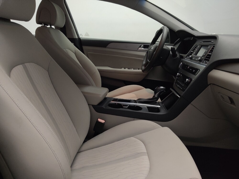 2016 Hyundai Sonata in Tulsa, OK 74145 - 18133590 21