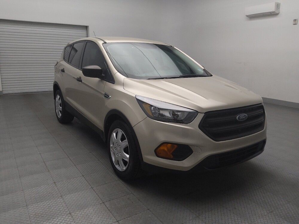 2018 Ford Escape in Tulsa, OK 74145 - 18133594 13