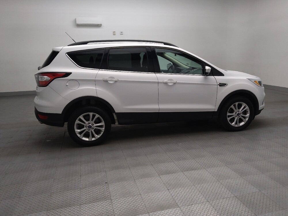 2018 Ford Escape in Tulsa, OK 74145 - 18133595 10
