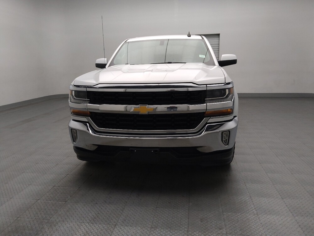 2018 Chevrolet Silverado 1500 in Tulsa, OK 74145 - 18133597 15