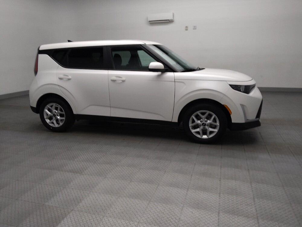 2025 Kia Soul in Tulsa, OK 74145 - 18133600 11