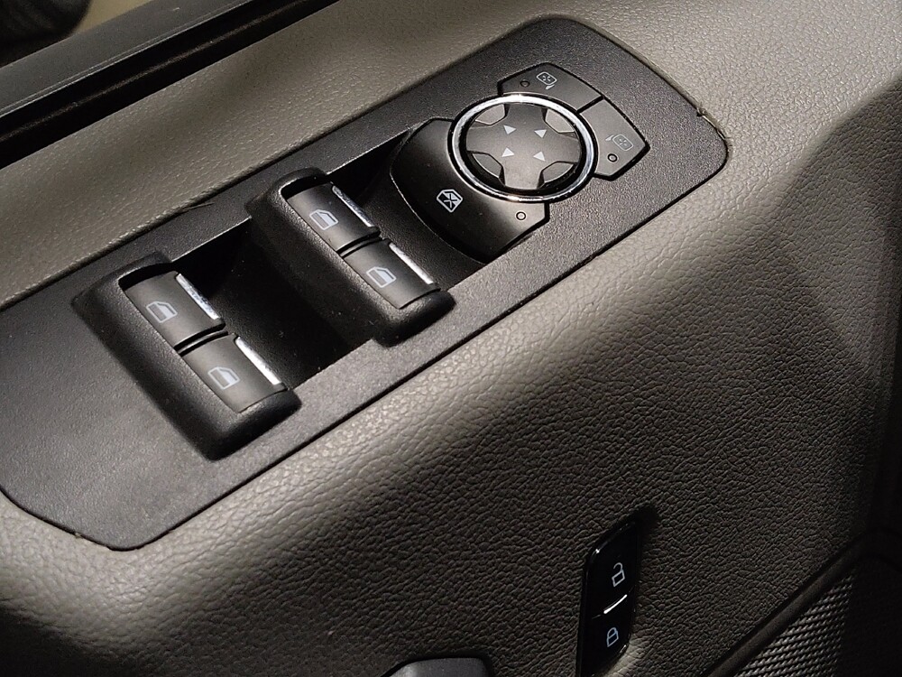 2015 Ford F150 in El Paso, TX 79907 - 18133604 27