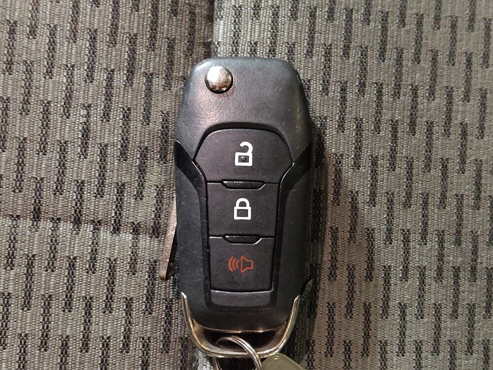 2015 Ford F150 in El Paso, TX 79907 - 18133604 32