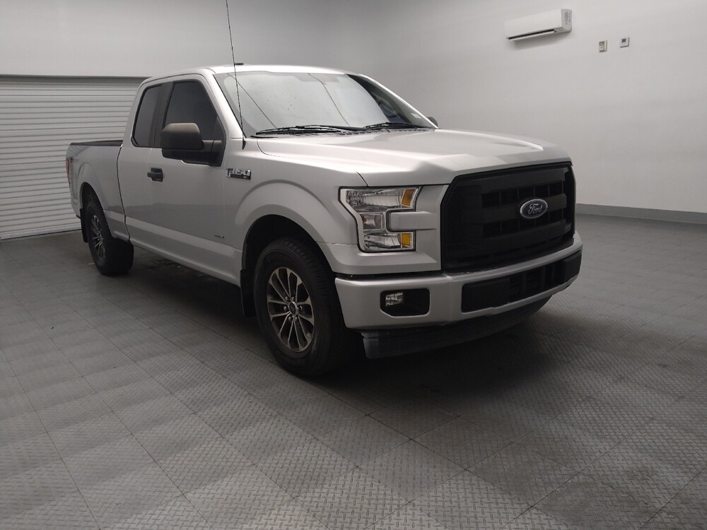 2017 Ford F150 in El Paso, TX 79907 - 18133605 13