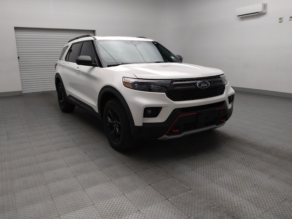 2022 Ford Explorer in Arlington, TX 76011 - 18133607 13