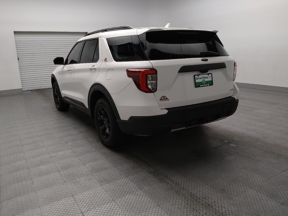2022 Ford Explorer in Arlington, TX 76011 - 18133607 5