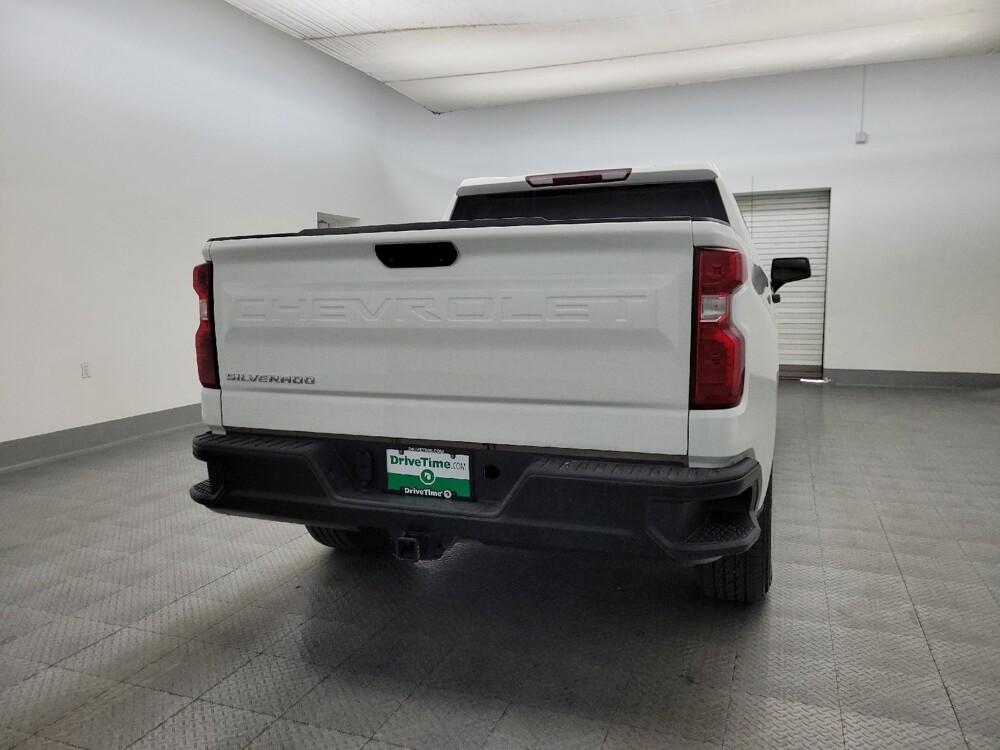 2020 Chevrolet Silverado 1500 in Glendale, AZ 85301 - 18133612 7
