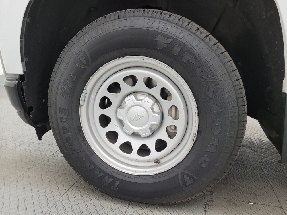 2020 Chevrolet Silverado 1500 in Glendale, AZ 85301 - 18133612 31