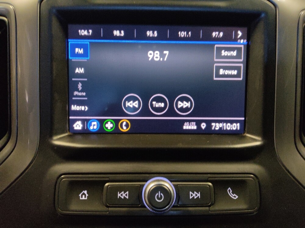 2020 Chevrolet Silverado 1500 in Glendale, AZ 85301 - 18133612 25