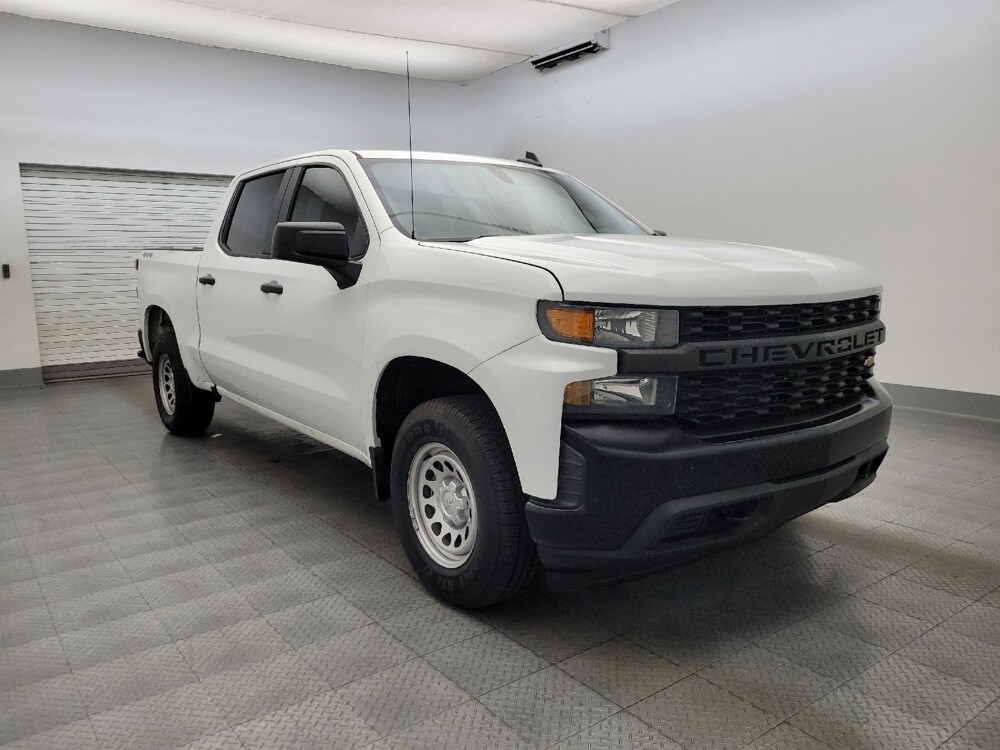 2020 Chevrolet Silverado 1500 in Glendale, AZ 85301 - 18133612 13
