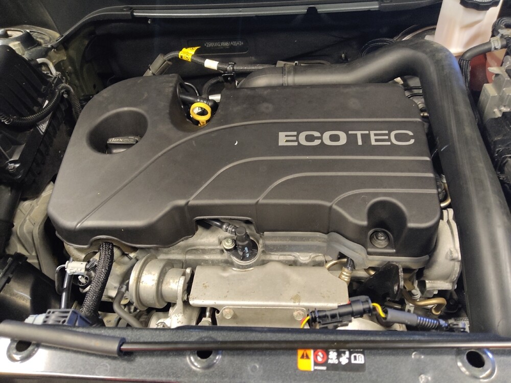 2021 Chevrolet Equinox in Glendale, AZ 85301 - 18133613 30