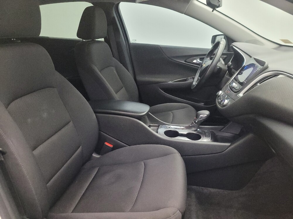 2022 Chevrolet Malibu in Mesa, AZ 85210 - 18133614 21