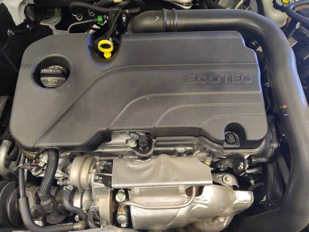 2022 Chevrolet Malibu in Mesa, AZ 85210 - 18133614 30