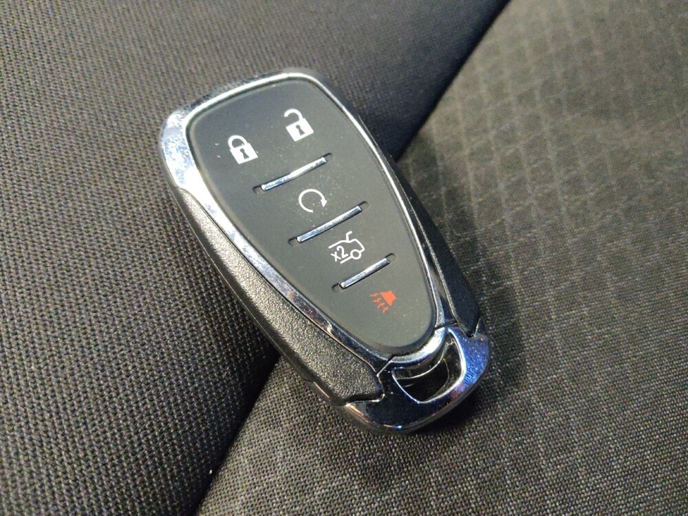 2022 Chevrolet Malibu in Mesa, AZ 85210 - 18133614 32