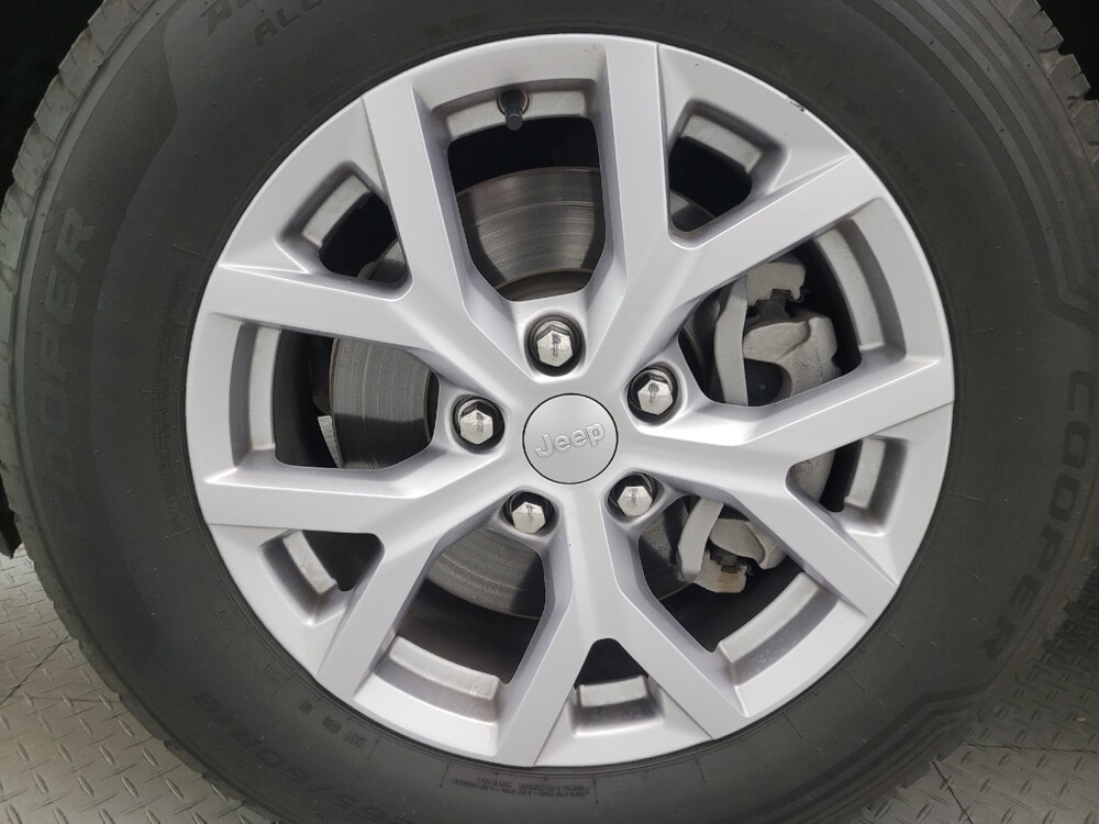 2021 Jeep Grand Cherokee L in Mesa, AZ 85210 - 18133616 31