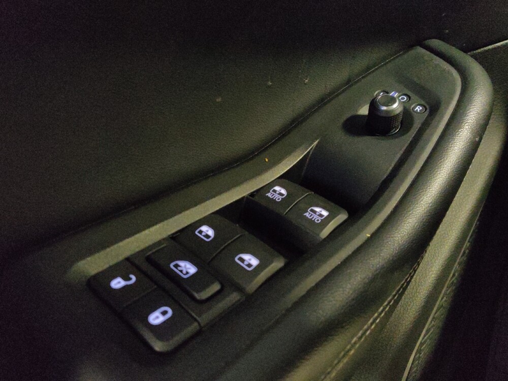 2021 Jeep Grand Cherokee L in Mesa, AZ 85210 - 18133616 27