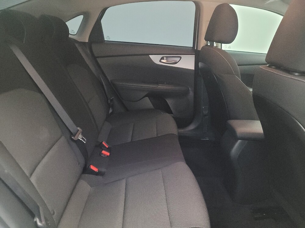 2022 Kia Forte in Mesa, AZ 85210 - 18133617 19