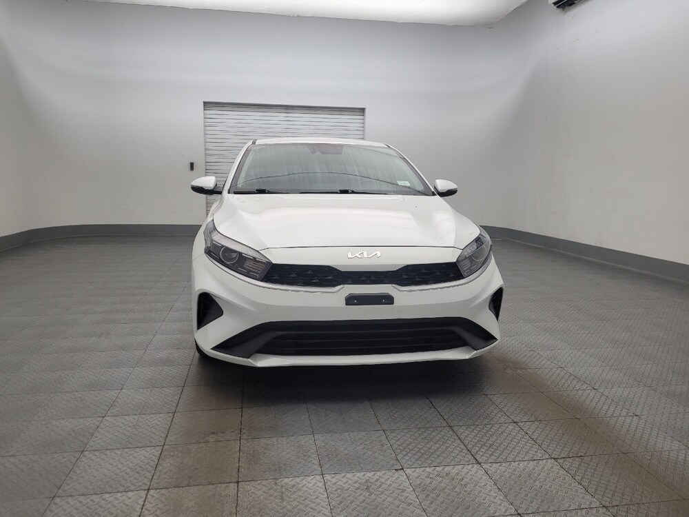 2022 Kia Forte in Mesa, AZ 85210 - 18133617 14