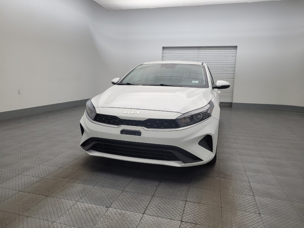 2022 Kia Forte in Mesa, AZ 85210 - 18133617 15