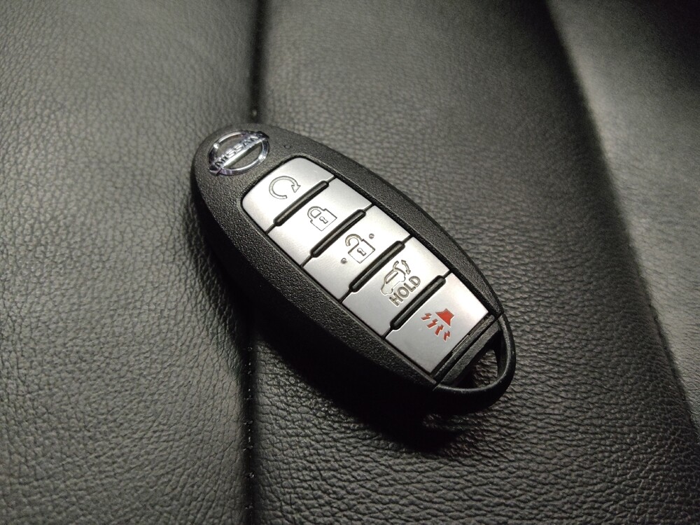 2021 Nissan Rogue in Phoenix, AZ 85022 - 18133619 32