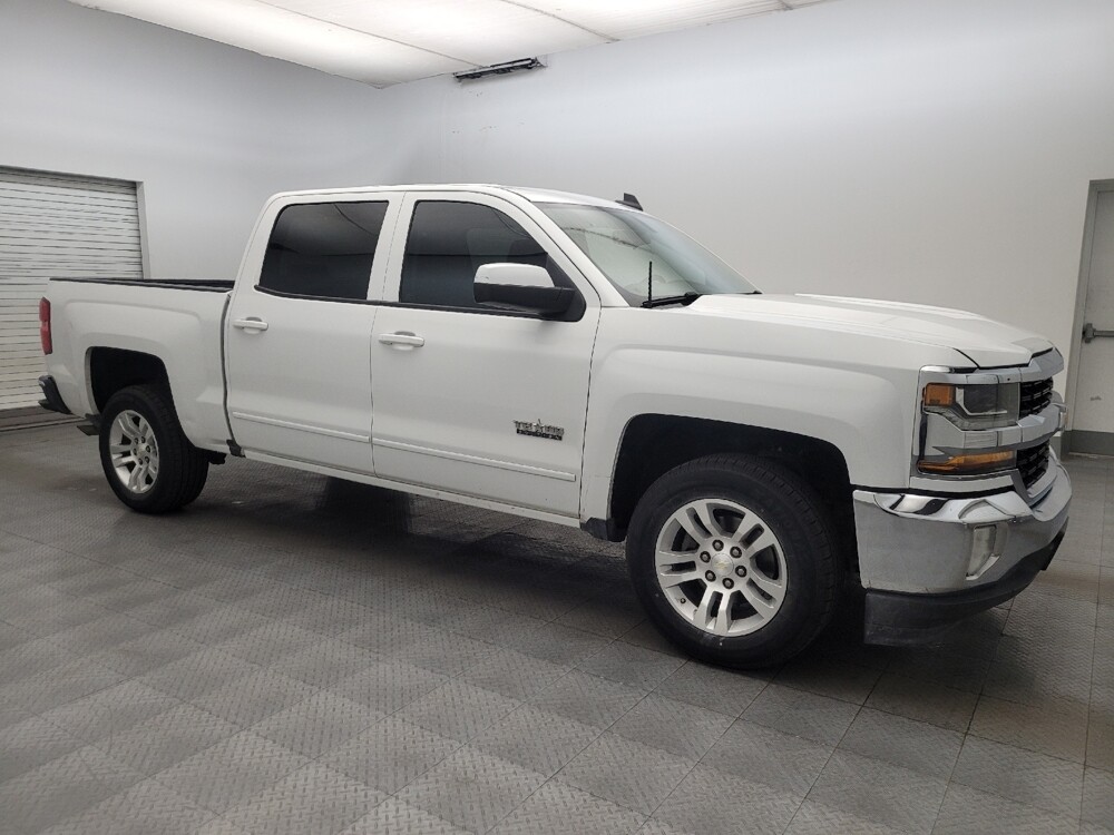 2018 Chevrolet Silverado 1500 in Glendale, AZ 85301 - 18133621 11