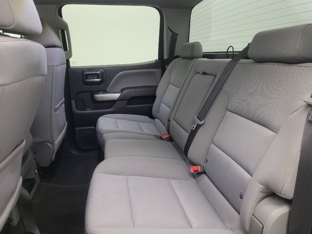 2018 Chevrolet Silverado 1500 in Glendale, AZ 85301 - 18133621 18