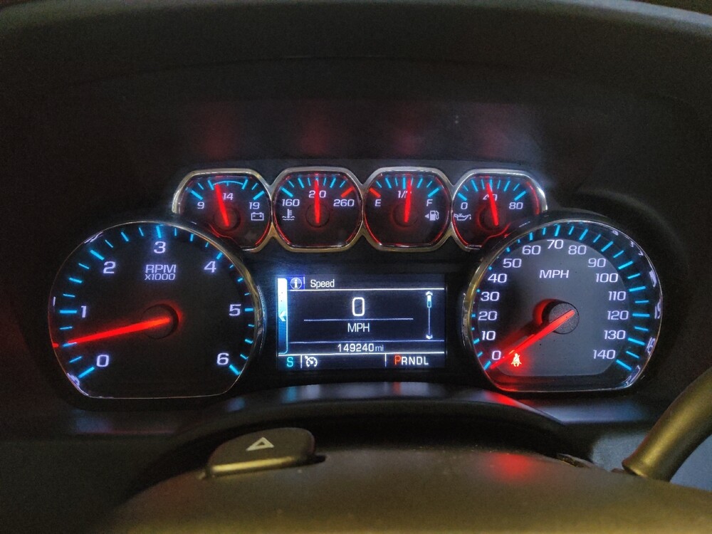 2018 Chevrolet Silverado 1500 in Glendale, AZ 85301 - 18133621 23