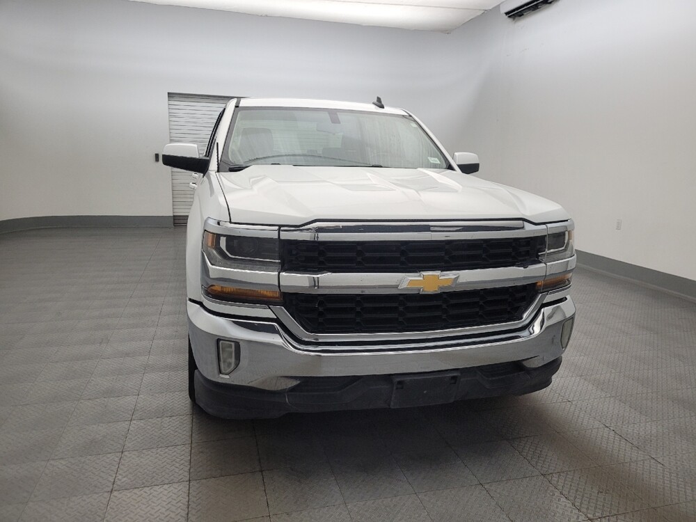 2018 Chevrolet Silverado 1500 in Glendale, AZ 85301 - 18133621 14