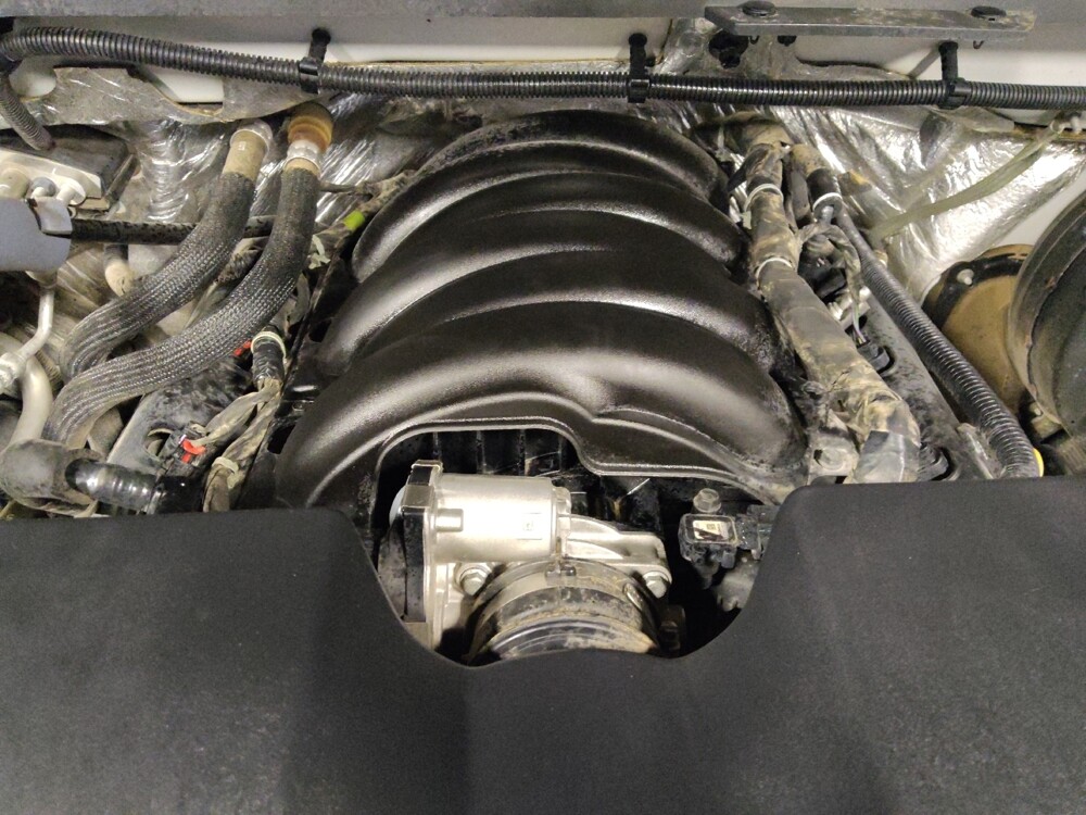 2018 Chevrolet Silverado 1500 in Glendale, AZ 85301 - 18133621 30