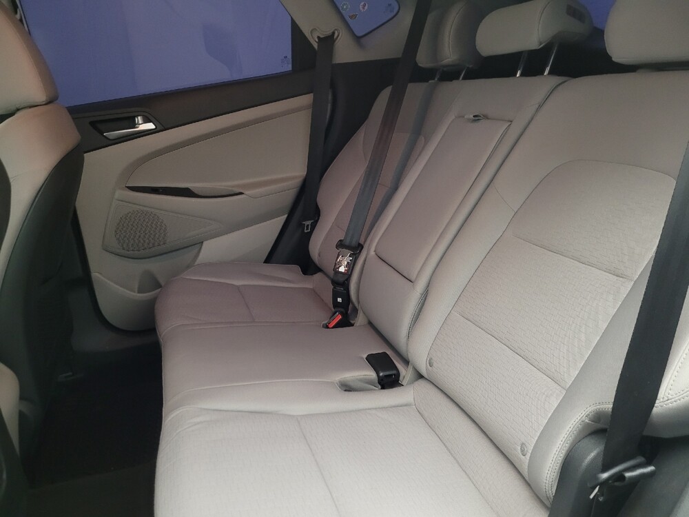 2019 Hyundai Tucson in Phoenix, AZ 85015 - 18133624 18