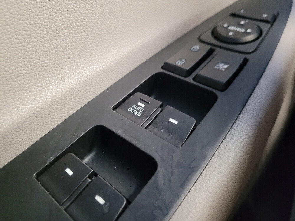 2019 Hyundai Tucson in Phoenix, AZ 85015 - 18133624 27