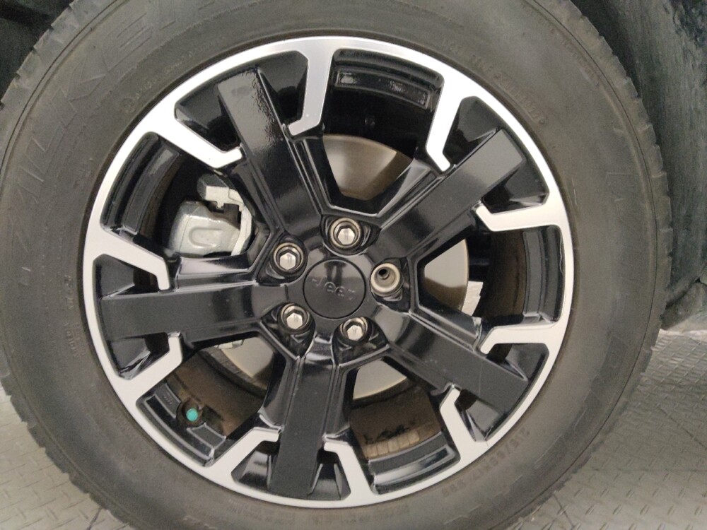 2023 Jeep Renegade in Phoenix, AZ 85022 - 18133625 31