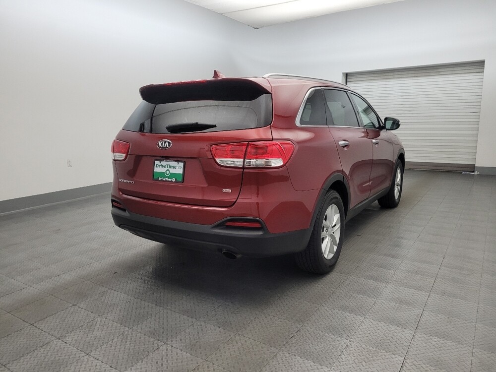 2018 Kia Sorento in Mesa, AZ 85210 - 18133629 9