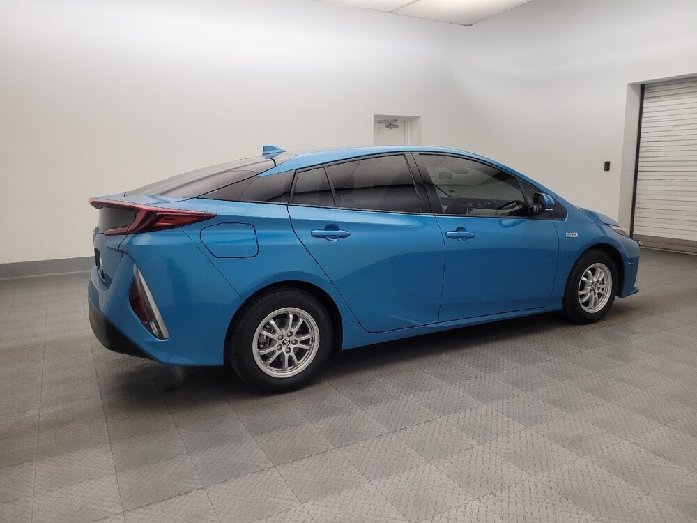 2017 Toyota Prius Prime in Mesa, AZ 85210 - 18133632 10