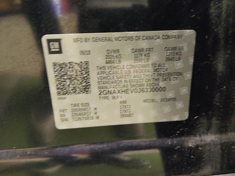 2018 Chevrolet Equinox in Mesa, AZ 85210 - 18133635 33