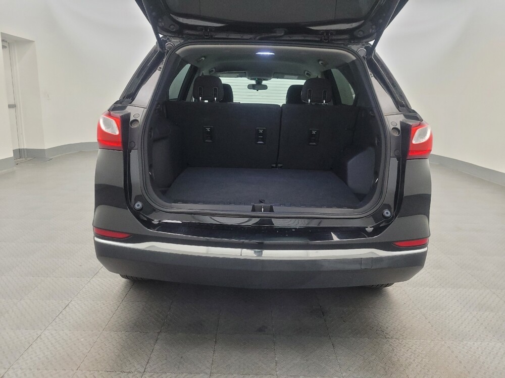 2018 Chevrolet Equinox in Mesa, AZ 85210 - 18133635 29