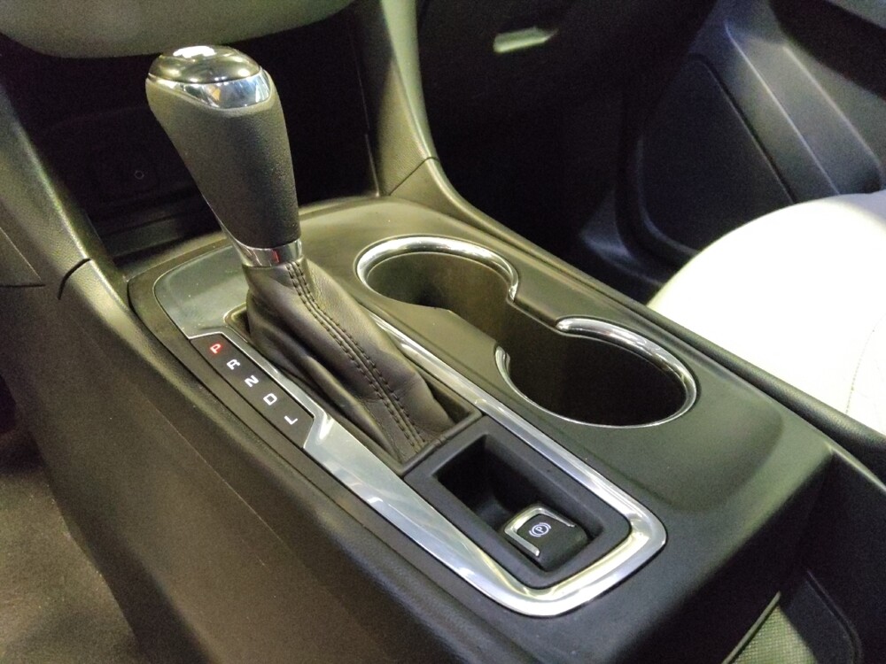 2018 Chevrolet Equinox in Mesa, AZ 85210 - 18133635 26