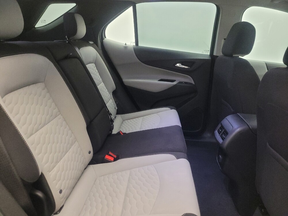 2018 Chevrolet Equinox in Mesa, AZ 85210 - 18133635 19