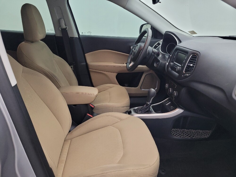 2018 Jeep Compass in Baton Rouge, LA 70816 - 18133639 21