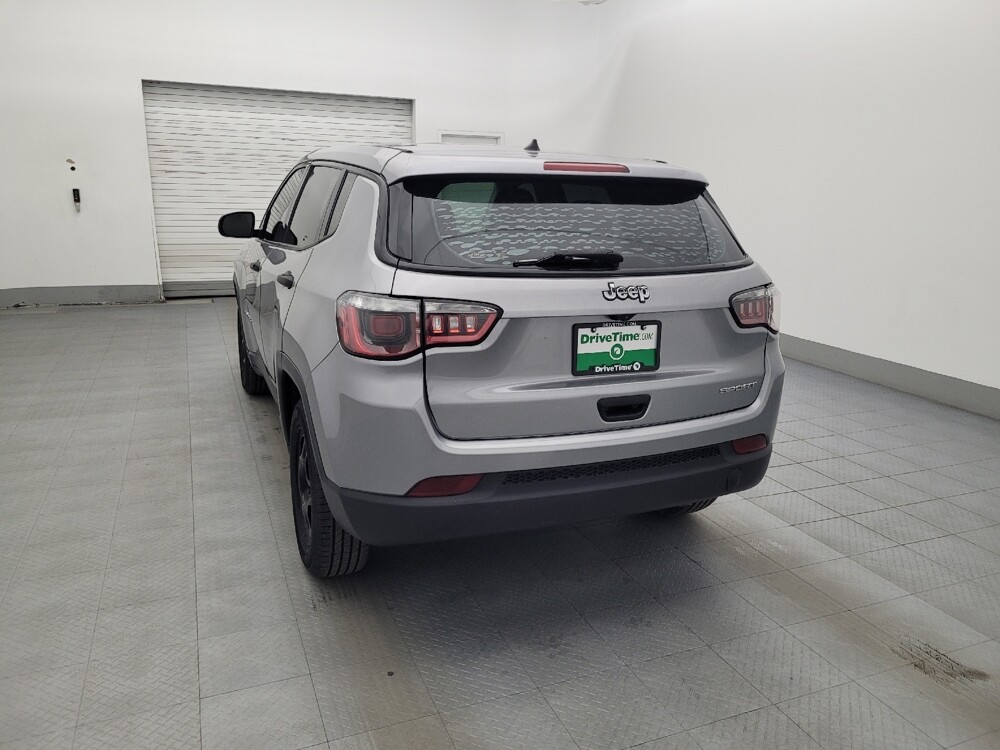 2018 Jeep Compass in Baton Rouge, LA 70816 - 18133639 6