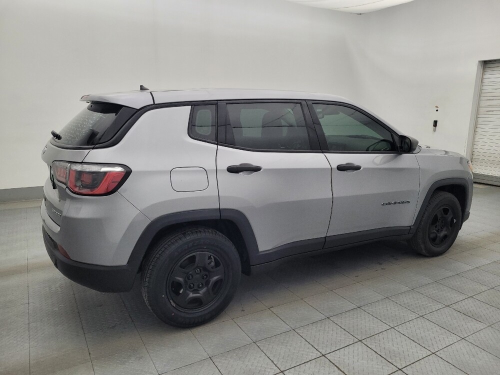 2018 Jeep Compass in Baton Rouge, LA 70816 - 18133639 10