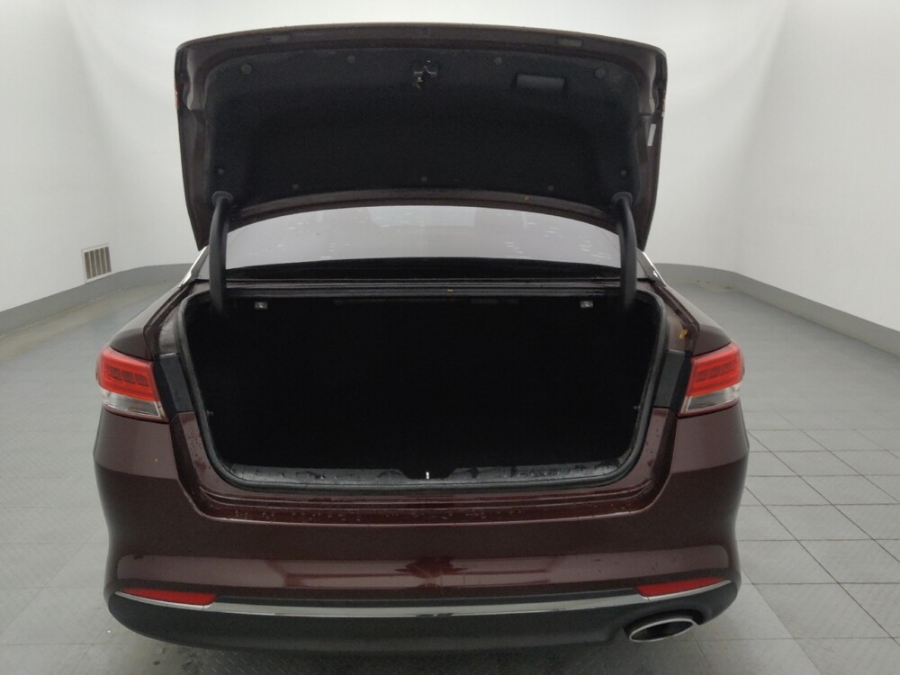 2016 Kia Optima in Metairie, LA 70006 - 18133641 29