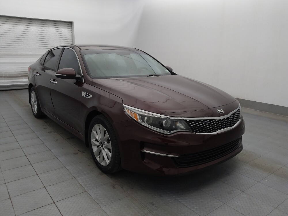 2016 Kia Optima in Metairie, LA 70006 - 18133641 13